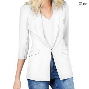 Elegant White Women's Blazer